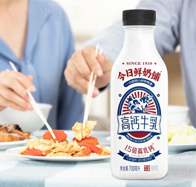 新希望白帝今日鮮奶鋪高品質(zhì)牛乳700ml